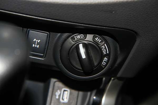 2020 Nissan Navara ST D23 Series 4 4X4