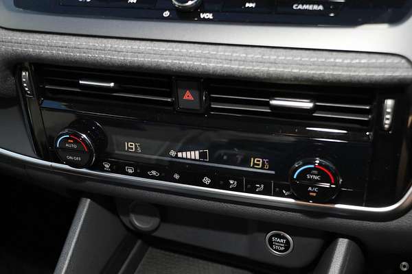 2024 Nissan QASHQAI ST J12