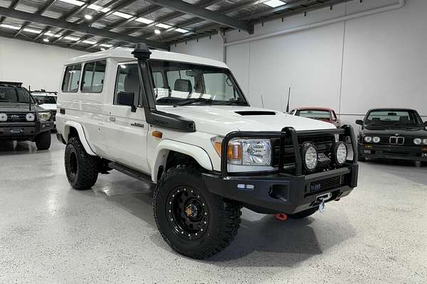 2013 Toyota Landcruiser Workmate Troopcarrier VDJ78R
