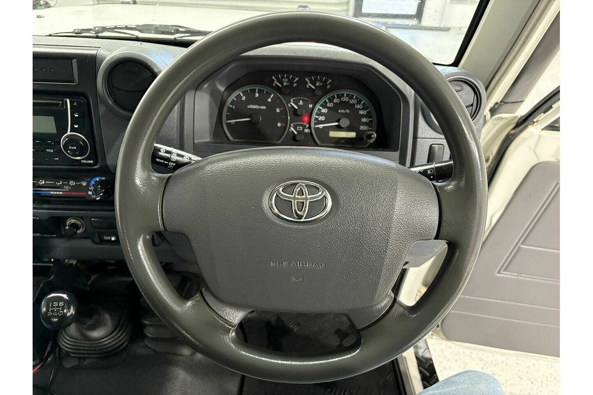 2013 Toyota Landcruiser Workmate Troopcarrier VDJ78R