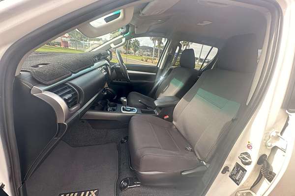 2019 Toyota Hilux SR5 GUN126R 4X4