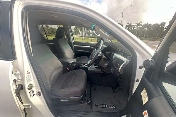 2019 Toyota Hilux SR5 GUN126R 4X4
