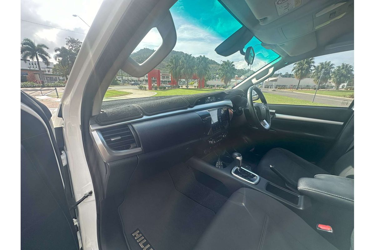 2019 Toyota Hilux SR5 GUN126R 4X4