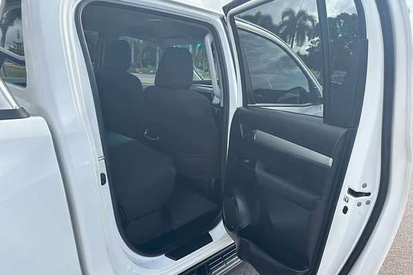 2019 Toyota Hilux SR5 GUN126R 4X4