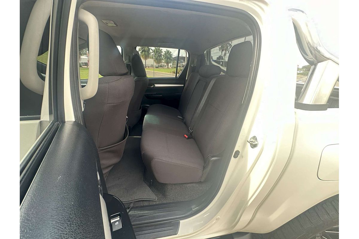 2019 Toyota Hilux SR5 GUN126R 4X4