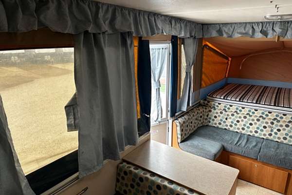 2007 Jayco SWAN CAMPER TRAILER OUTBACK