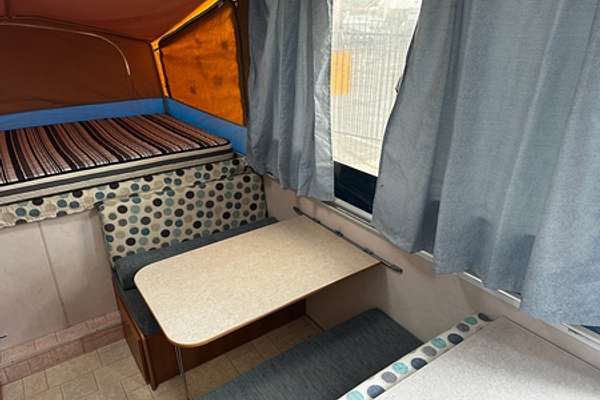 2007 Jayco SWAN CAMPER TRAILER OUTBACK