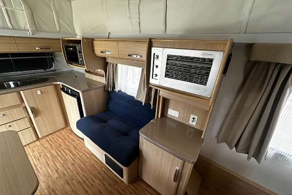 2012 Jayco DISCOVERY