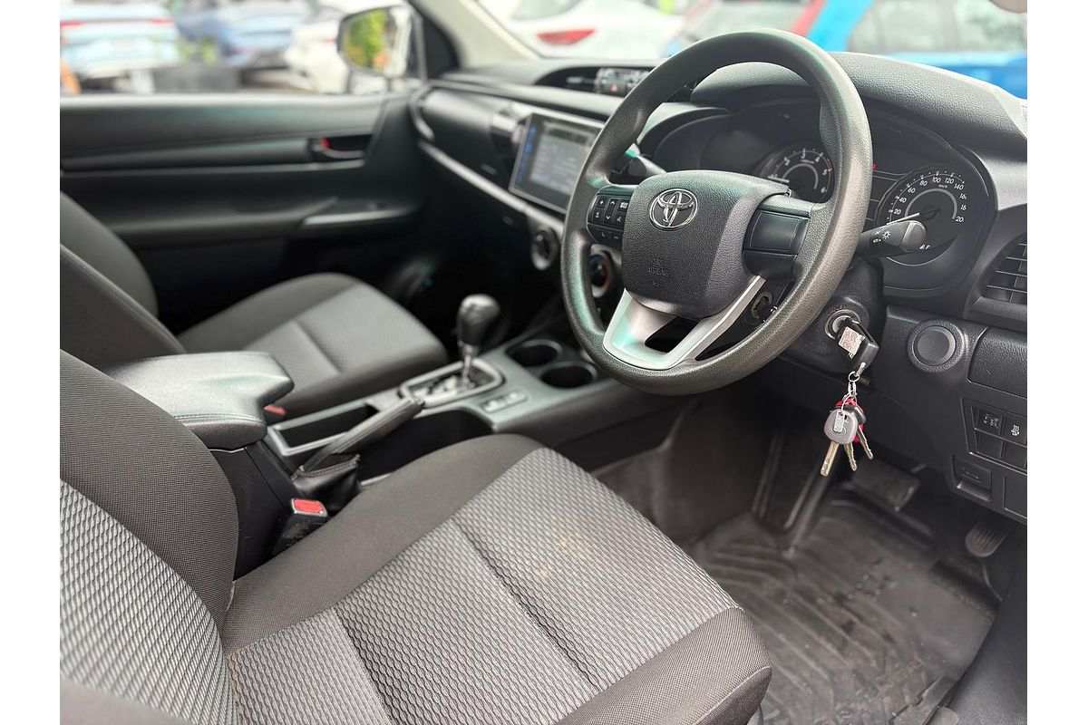 2018 Toyota Hilux Workmate GUN125R 4X4