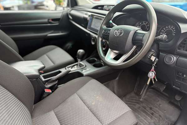 2018 Toyota Hilux Workmate GUN125R 4X4