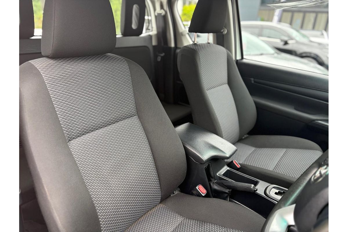2018 Toyota Hilux Workmate GUN125R 4X4
