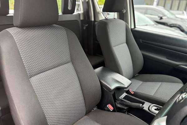 2018 Toyota Hilux Workmate GUN125R 4X4