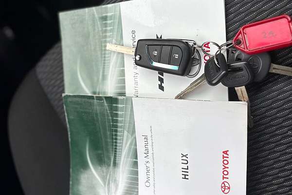 2018 Toyota Hilux Workmate GUN125R 4X4