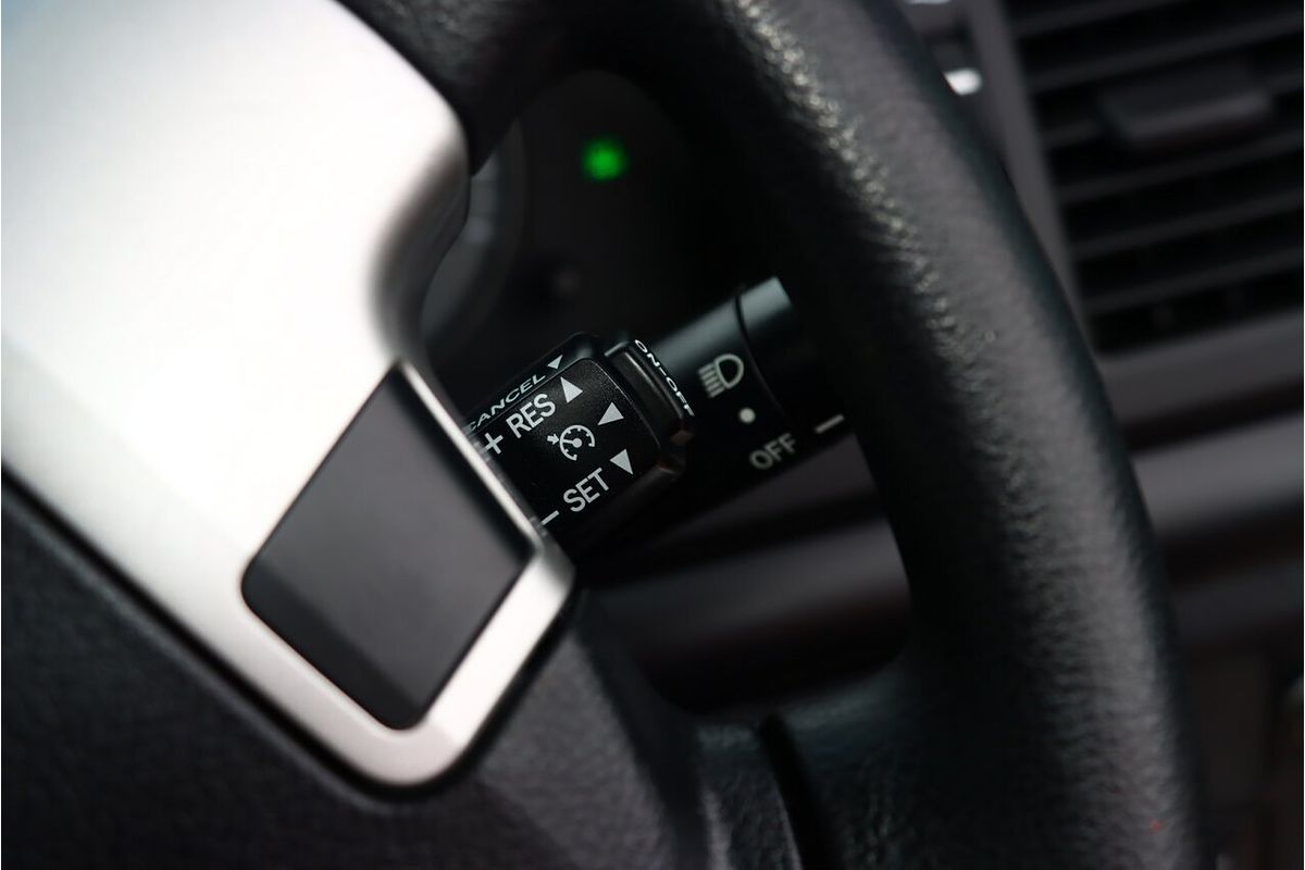2014 Toyota Landcruiser GXL VDJ200R