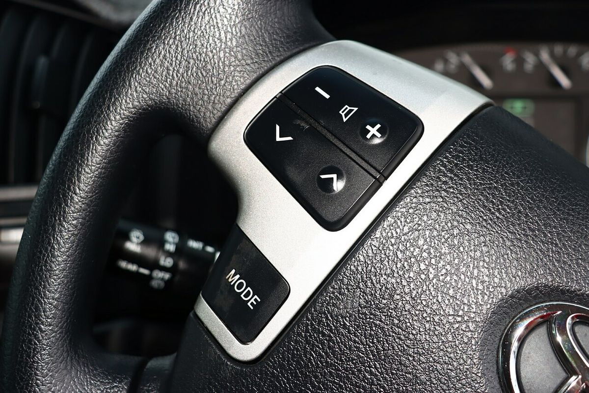 2014 Toyota Landcruiser GXL VDJ200R