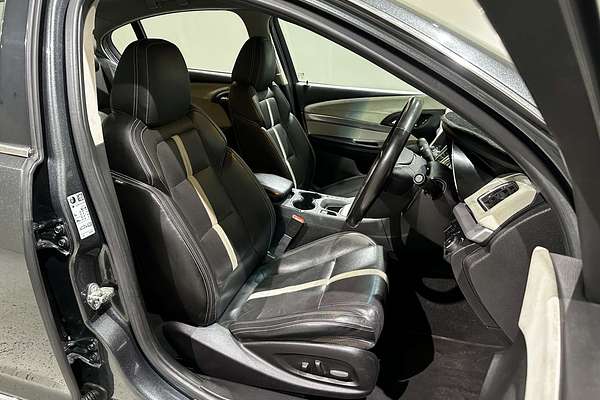 2017 Holden Calais  VF Series II