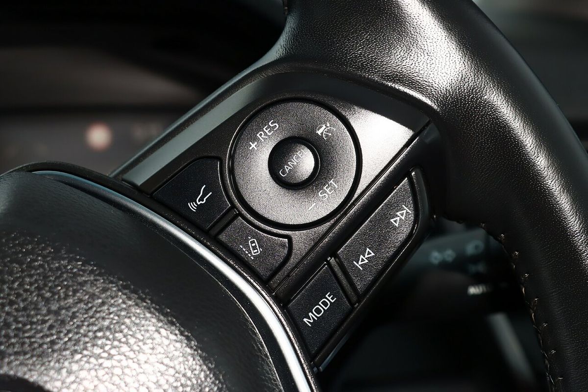 2021 Toyota Camry Ascent Sport AXVH70R