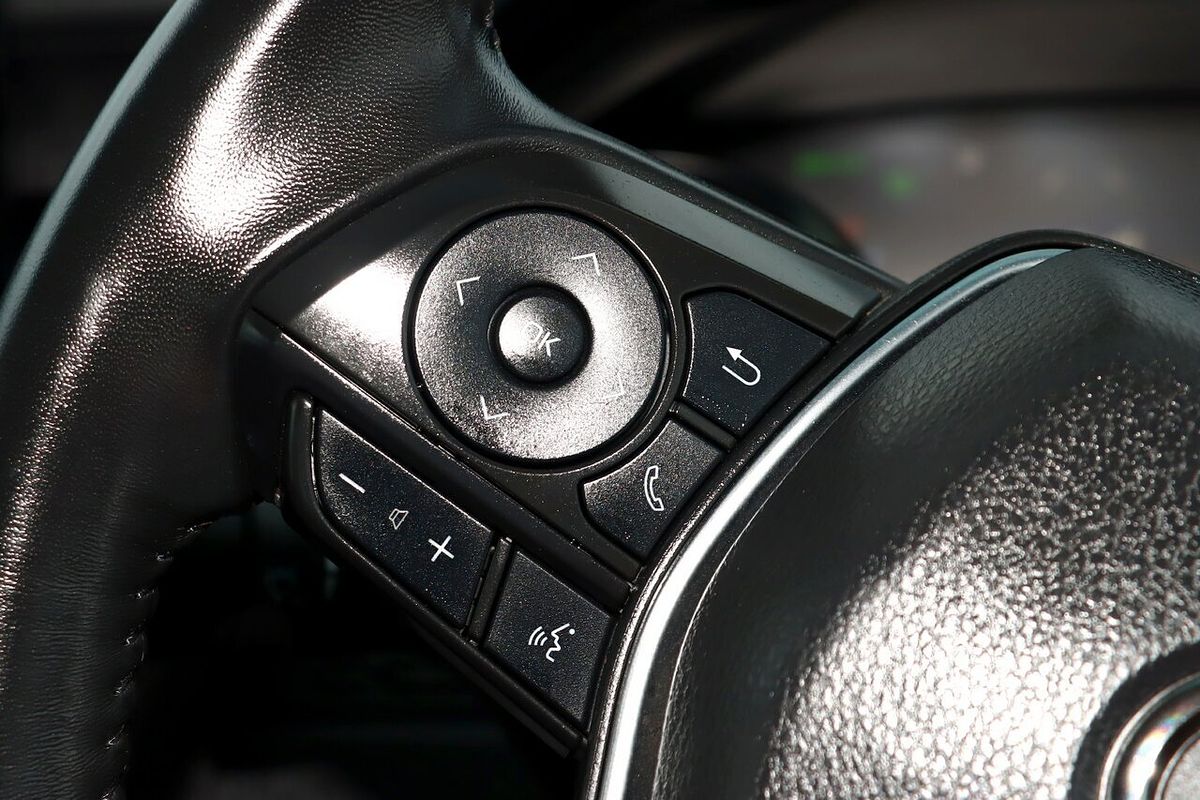 2021 Toyota Camry Ascent Sport AXVH70R