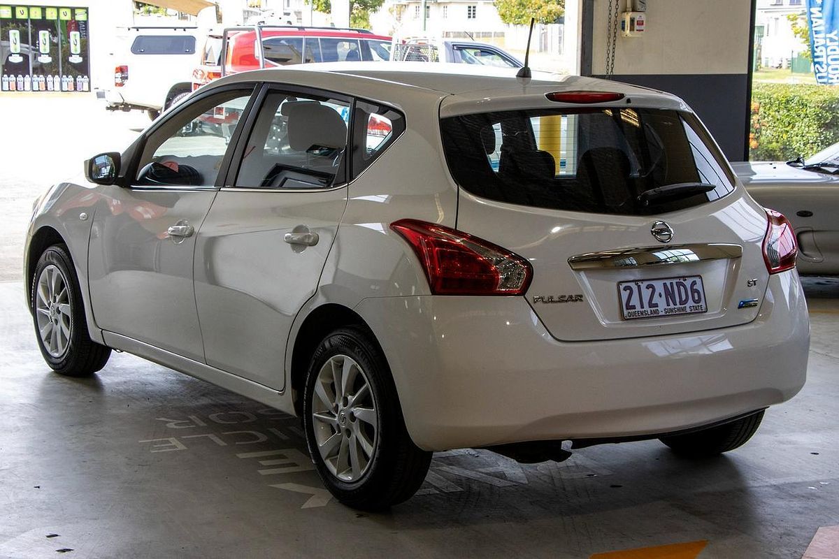 2013 Nissan Pulsar ST C12
