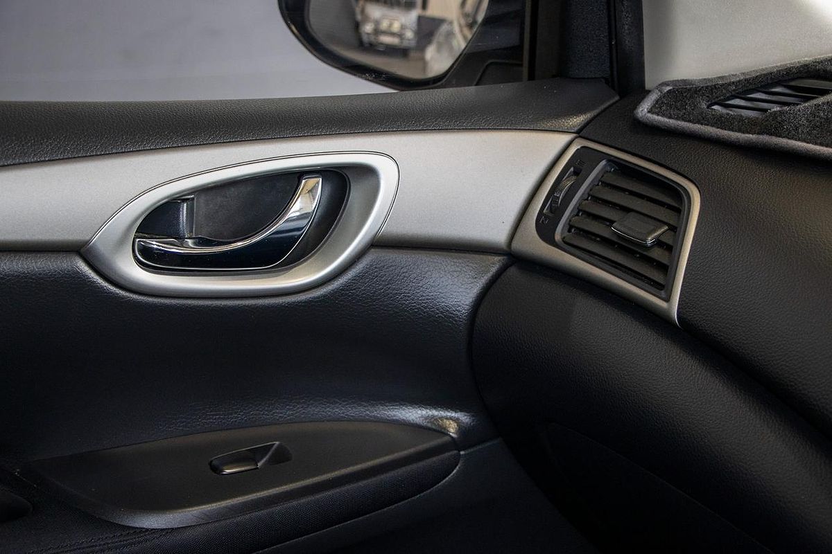 2013 Nissan Pulsar ST C12