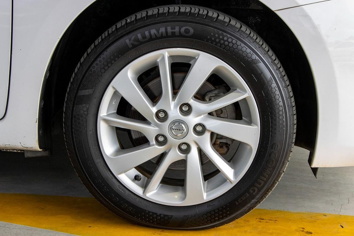 2013 Nissan Pulsar ST C12