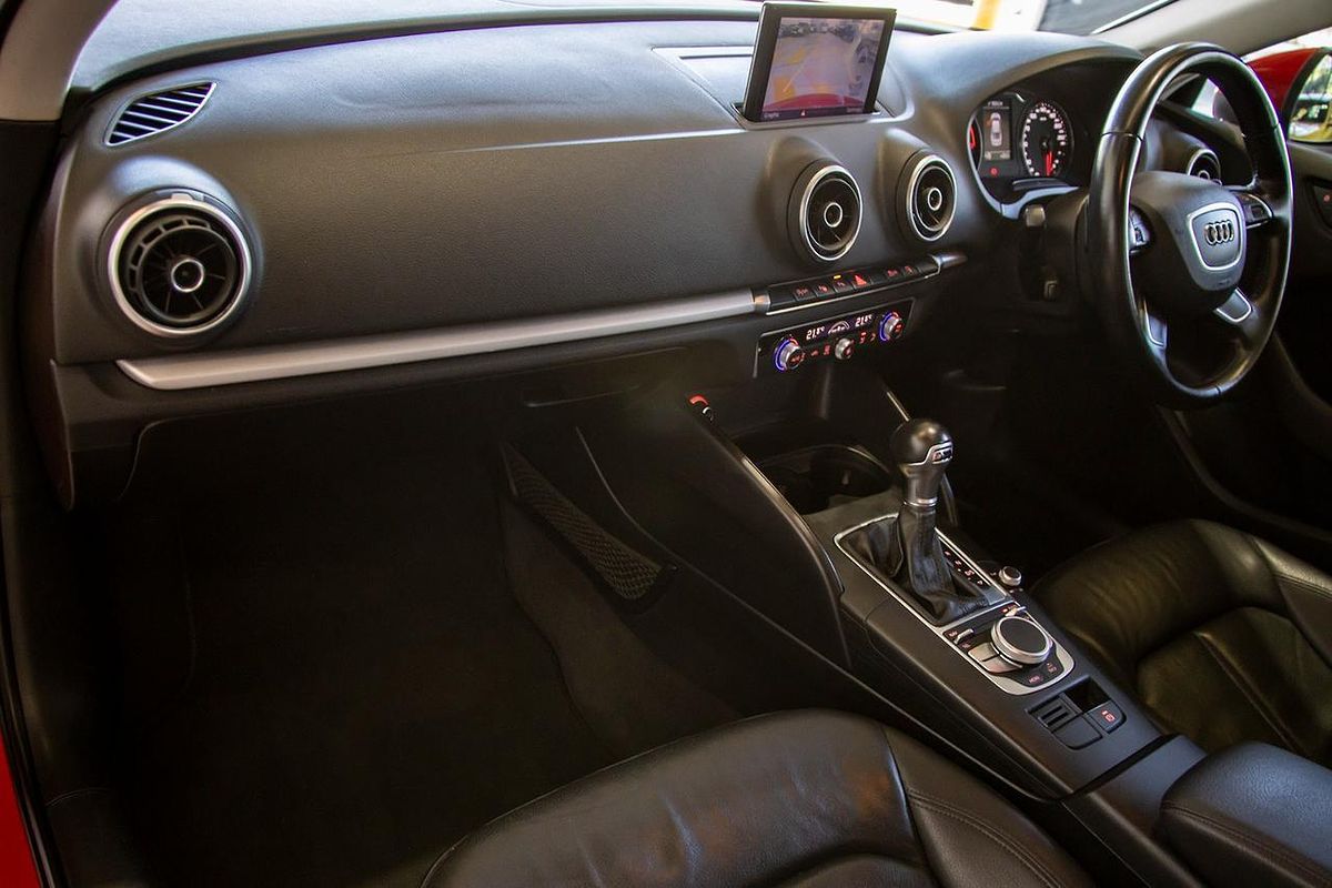 2014 Audi A3 Attraction 8V