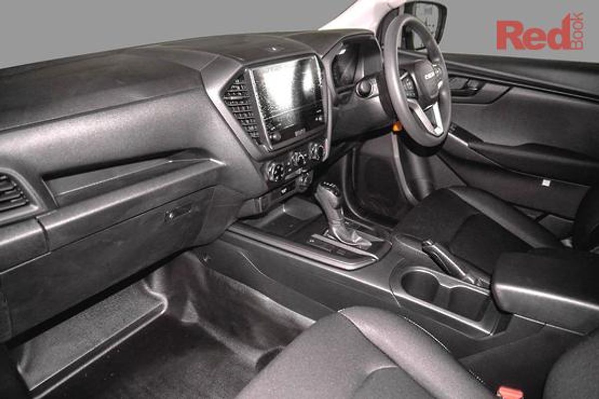 2025 Isuzu D-MAX SX 4X4