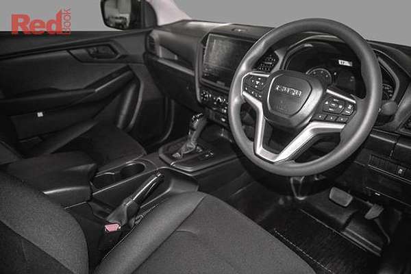 2025 Isuzu D-MAX SX 4X4