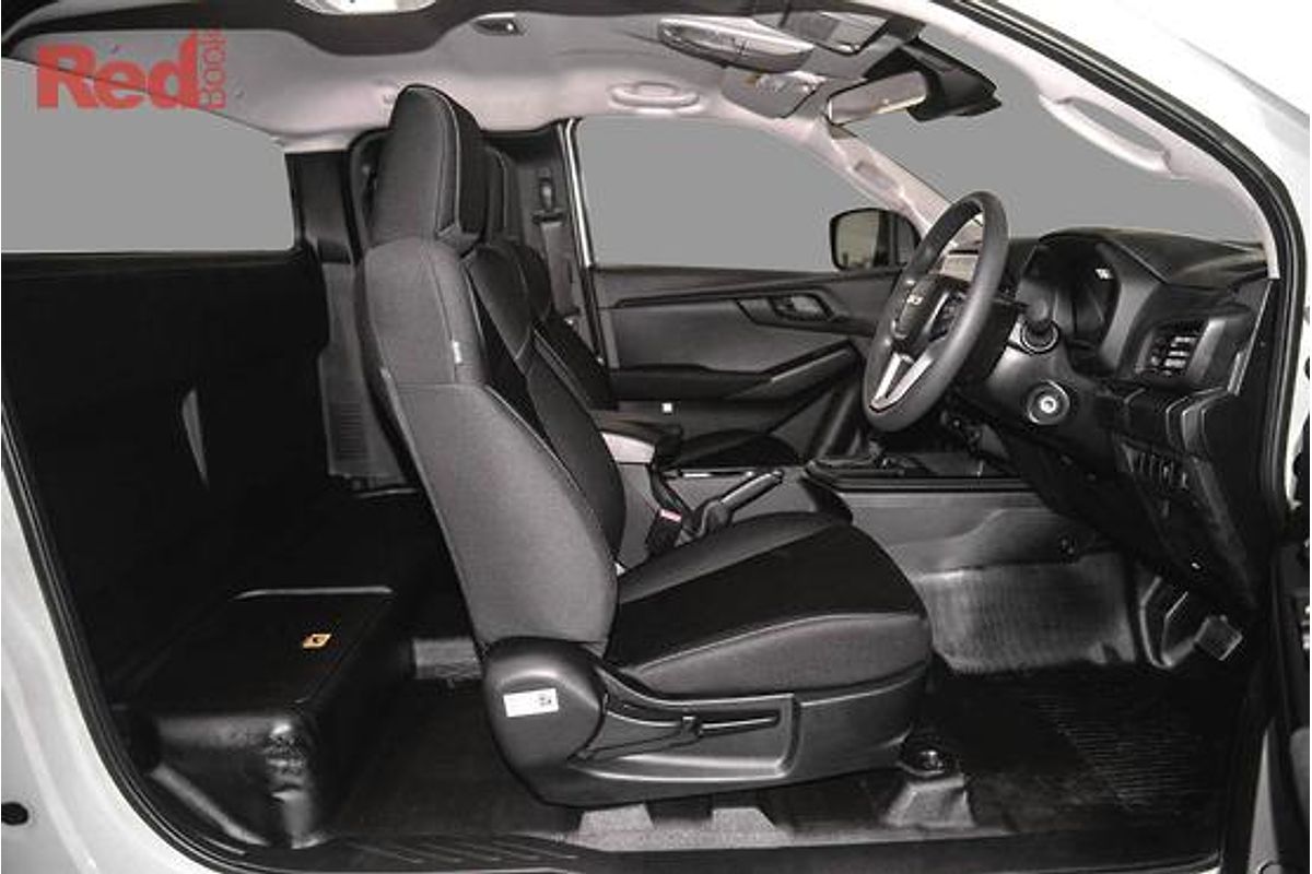 2025 Isuzu D-MAX SX 4X4