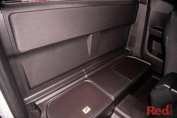 2025 Isuzu D-MAX SX 4X4