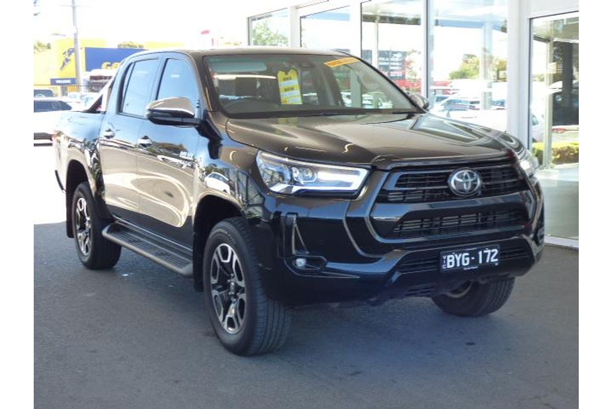 2022 Toyota Hilux SR5 GUN126R 4X4