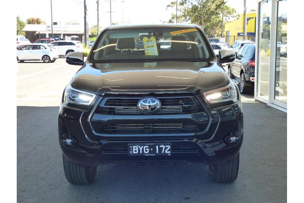 2022 Toyota Hilux SR5 GUN126R 4X4
