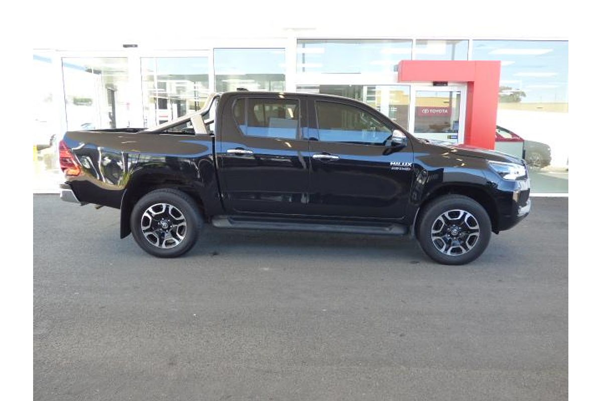 2022 Toyota Hilux SR5 GUN126R 4X4