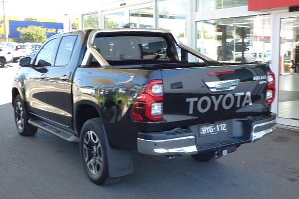 2022 Toyota Hilux SR5 GUN126R 4X4