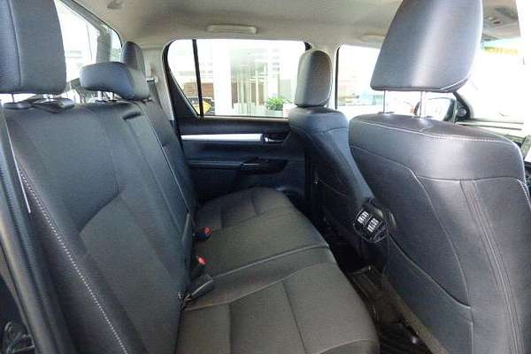 2022 Toyota Hilux SR5 GUN126R 4X4