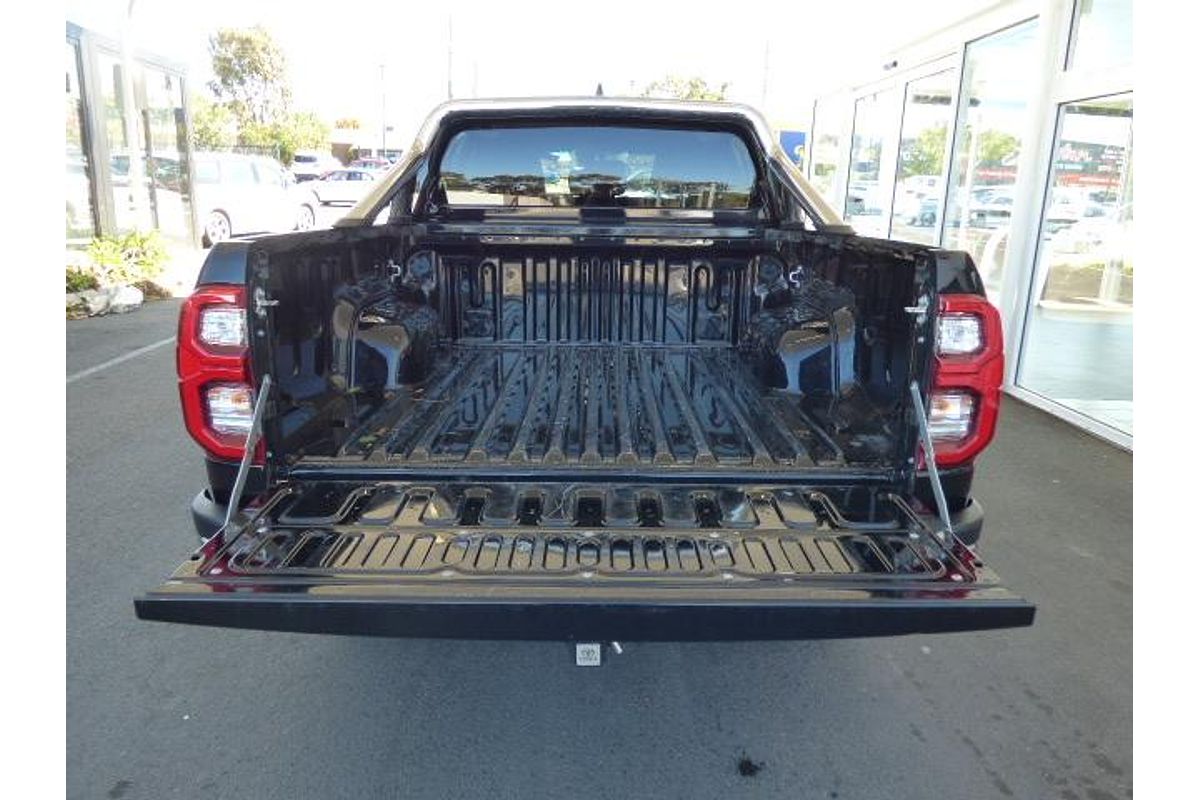 2022 Toyota Hilux SR5 GUN126R 4X4
