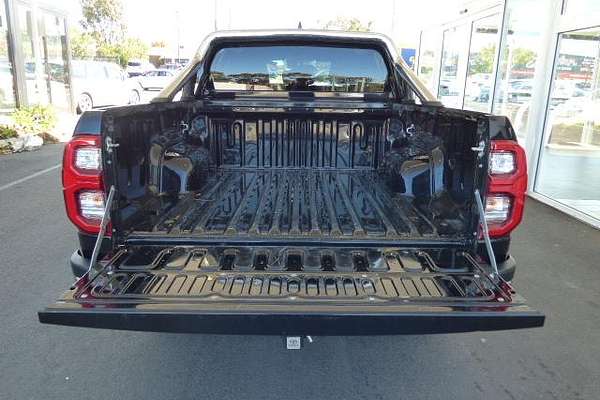 2022 Toyota Hilux SR5 GUN126R 4X4