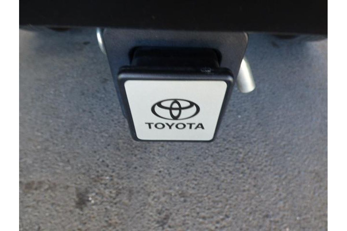 2022 Toyota Hilux SR5 GUN126R 4X4