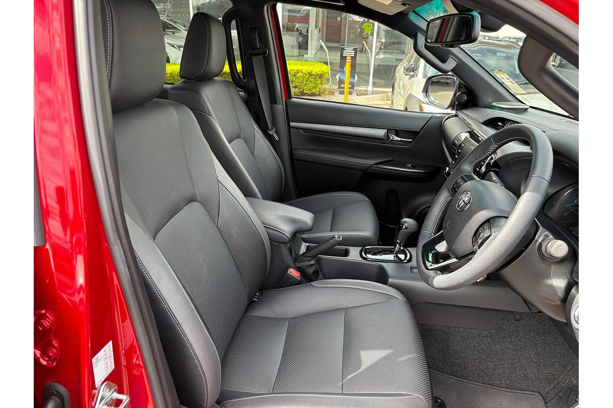 2024 Toyota Hilux Rogue 48V GUN126R 4X4
