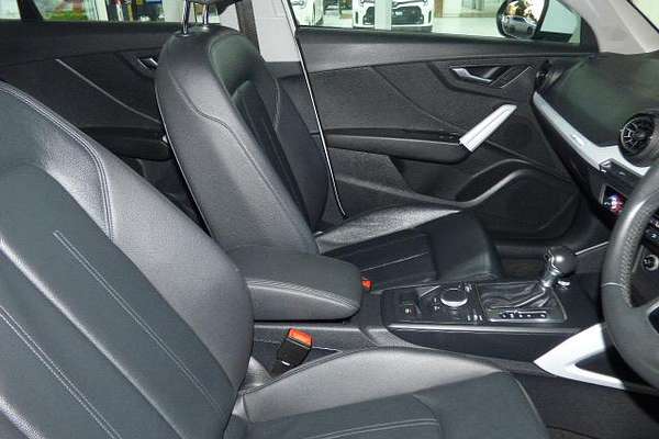 2017 Audi Q2 design GA