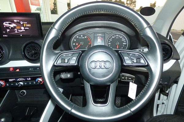 2017 Audi Q2 design GA