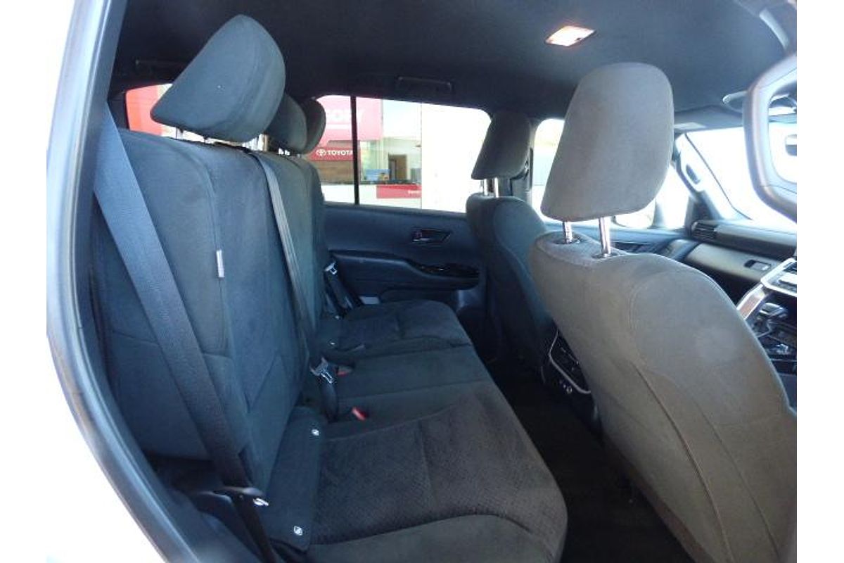 2021 Toyota Landcruiser GXL FJA300R
