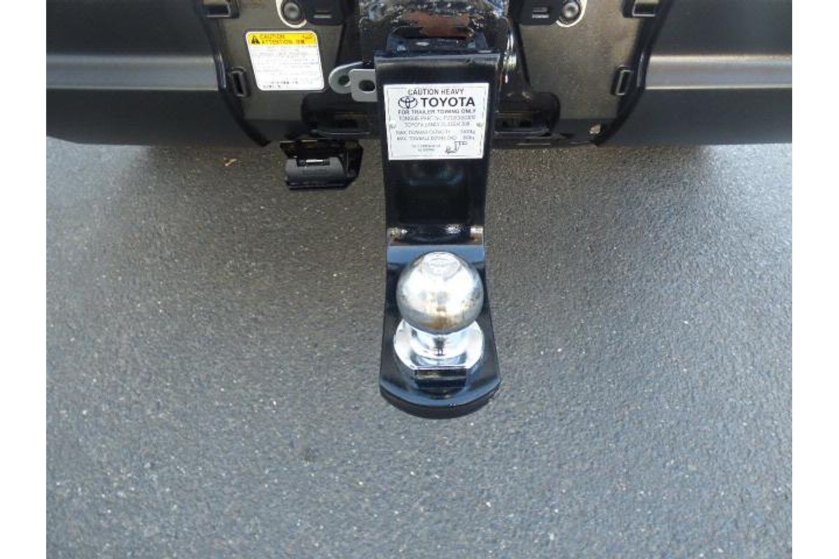 2021 Toyota Landcruiser GXL FJA300R