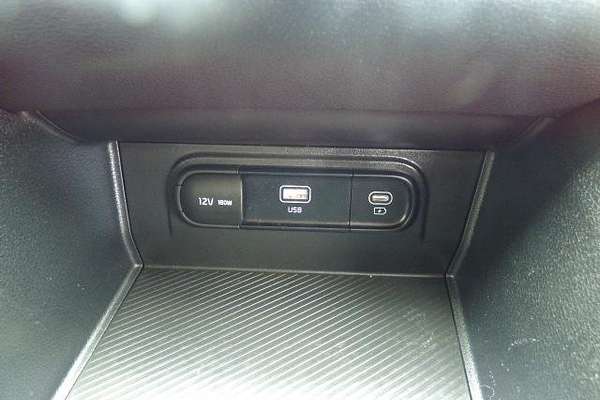 2022 Kia Sportage SX NQ5