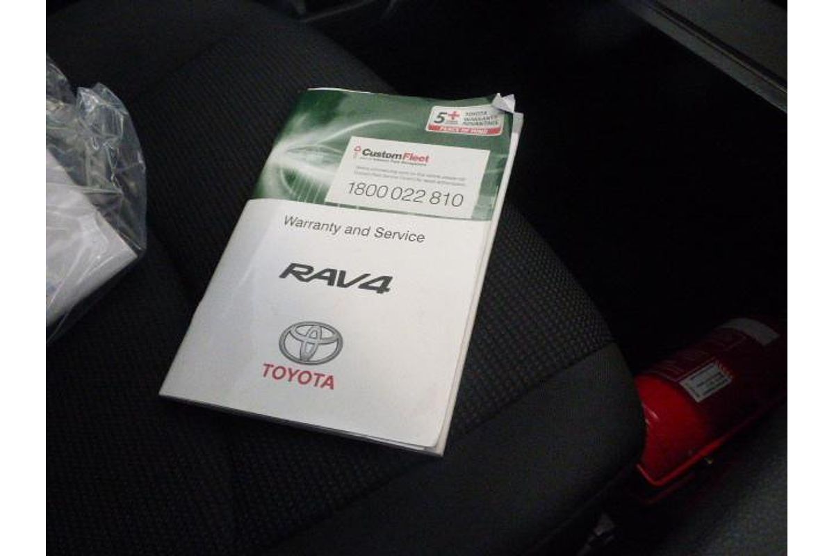 2019 Toyota RAV4 GX MXAA52R