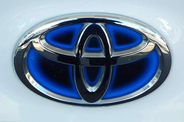 2019 Toyota Camry Ascent Sport AXVH71R