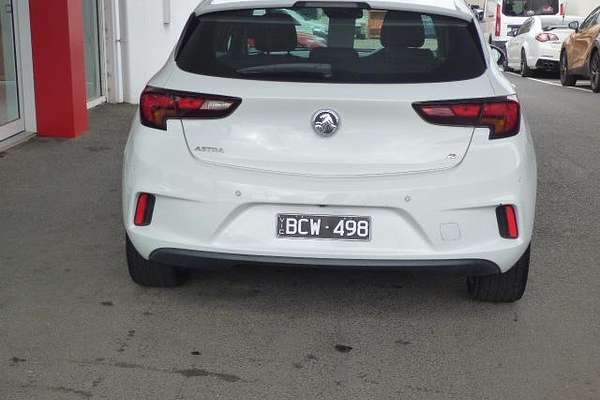 2017 Holden Astra R BK