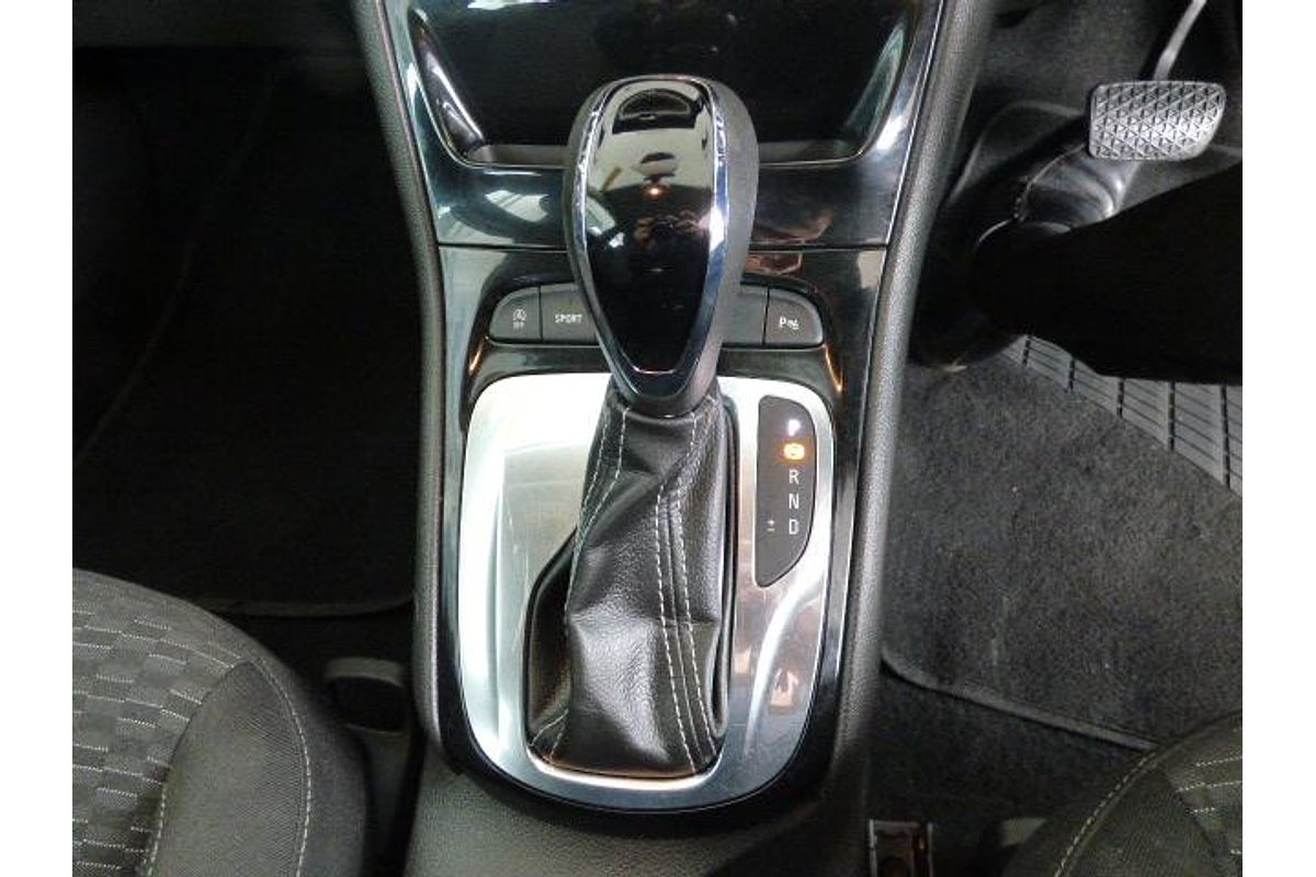 2017 Holden Astra R BK