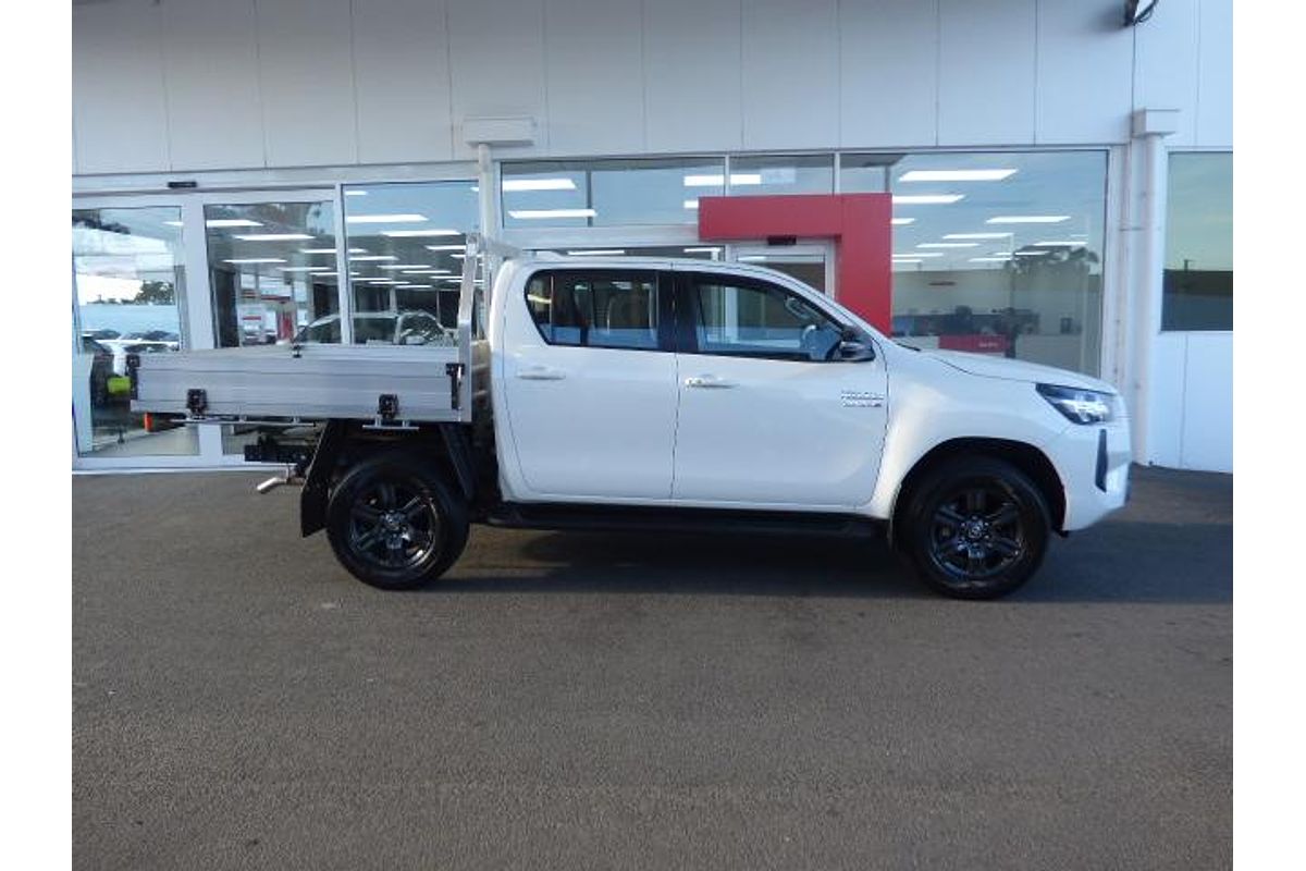 2024 Toyota Hilux SR 48V GUN126R 4X4