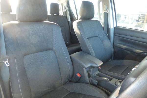 2024 Toyota Hilux SR 48V GUN126R 4X4